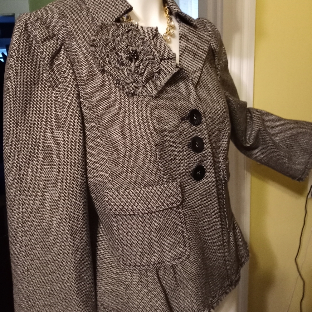 Gorgeous gray jacket - Picture 2 of 7